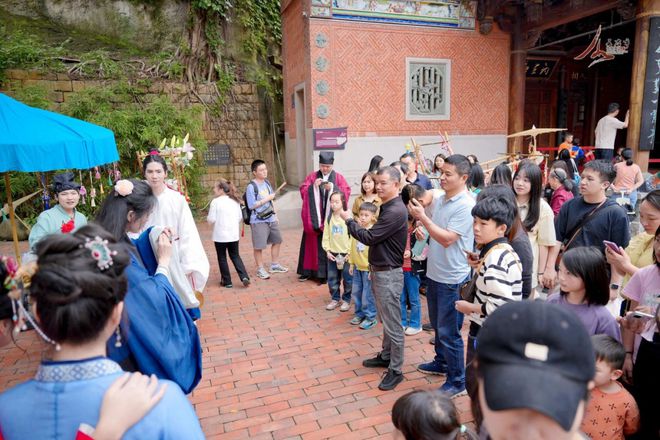 十二村交通优化升级助力乡村发展